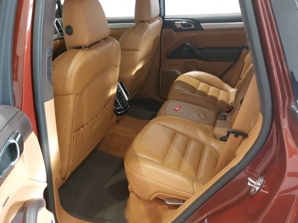 Porsche Cayenne II (958) с пробегом 2011 года, цена 2 520 000 рублей, 87463 км, внедорожник, Автокод Объявления