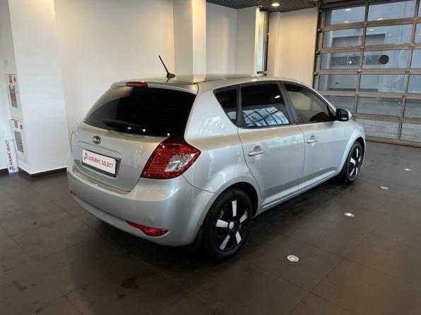 Kia Ceed I Рестайлинг с пробегом 2010 года, цена 710 000 рублей, 162603 км, хэтчбек, Автокод Объявления