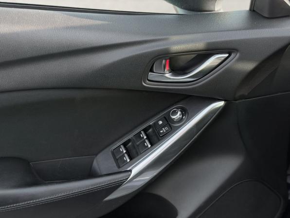 Mazda 6 III (GJ) Рестайлинг с пробегом 2017 года, цена 1 799 000 рублей, 165578 км, седан, Автокод Объявления
