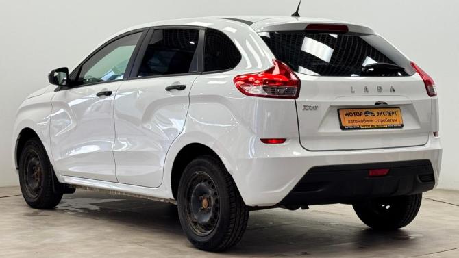 Lada (ВАЗ) XRAY I с пробегом 2019 года, цена 599 500 рублей, 162696 км, хэтчбек, Автокод Объявления