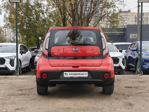 Kia Soul II Рестайлинг с пробегом 2018 года, цена 1 919 000 рублей, 28800 км, хэтчбек, Автокод Объявления