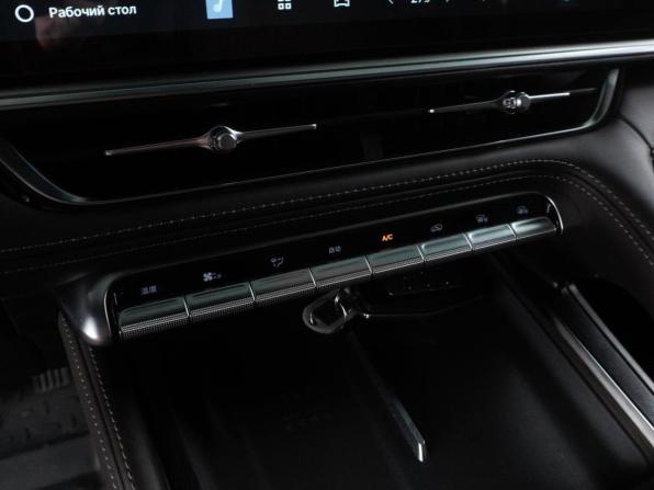 Geely Monjaro I Рестайлинг 2 (China Market) с пробегом 2025 года, цена 3 790 000 рублей, 40100 км, внедорожник, Автокод Объявления