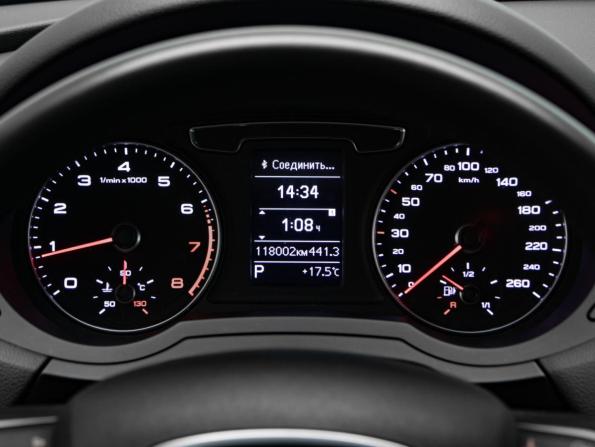 Audi Q3 I (8U) Рестайлинг с пробегом 2015 года, цена 2 250 000 рублей, 117000 км, внедорожник, Автокод Объявления