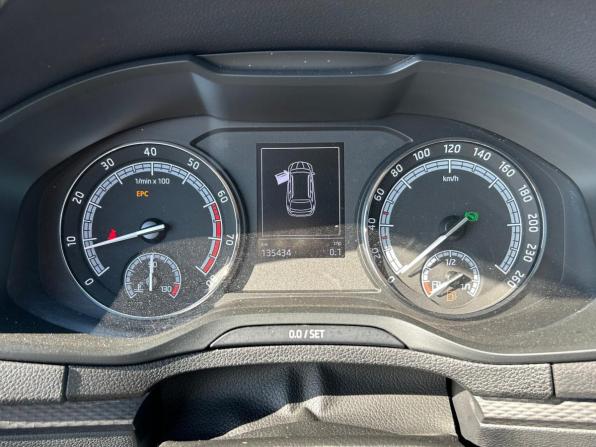 Skoda Karoq I с пробегом 2021 года, цена 2 250 000 рублей, 135434 км, внедорожник, Автокод Объявления