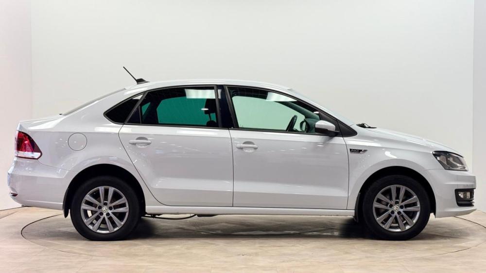 Volkswagen Polo V Рестайлинг Киров  - изображение 6