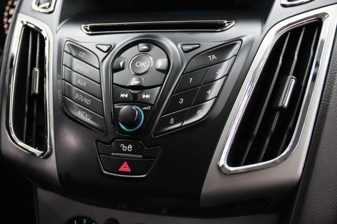 Ford Focus III с пробегом 2013 года, цена 830 350 рублей, 113127 км, хэтчбек, Автокод Объявления