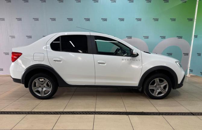Renault Logan II Рестайлинг с пробегом 2020 года, цена 1 070 000 рублей, 81392 км, седан, Автокод Объявления