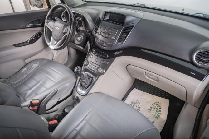 Chevrolet Orlando I с пробегом 2012 года, цена 939 000 рублей, 175500 км, компактвэн, Автокод Объявления