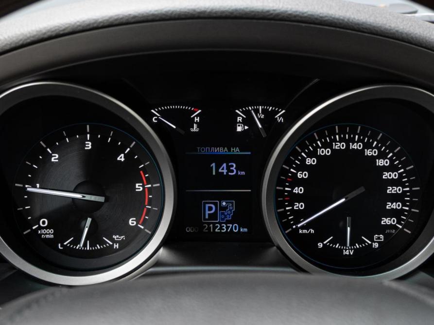 Toyota Land Cruiser 200 Series Рестайлинг 1 Краснодар  - изображение 23