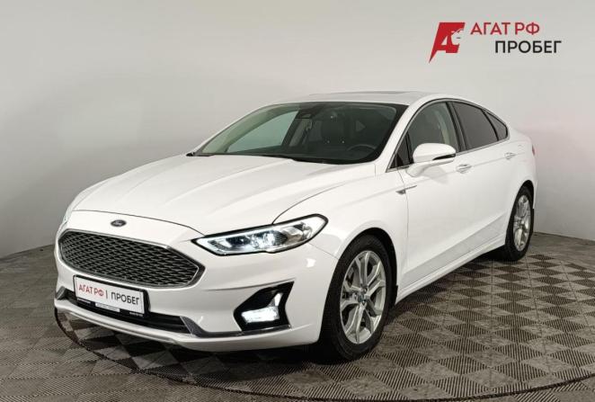 Ford Fusion (North America) II Рестайлинг с пробегом 2018 года, цена 1 335 000 рублей, 115000 км, седан, Автокод Объявления