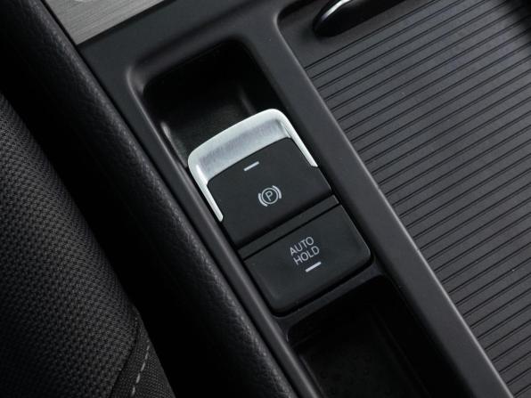 Volkswagen Golf VII с пробегом 2016 года, цена 1 096 000 рублей, 222533 км, хэтчбек, Автокод Объявления