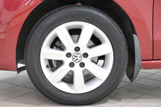 Volkswagen Polo V с пробегом 2015 года, цена 860 000 рублей, 90512 км, седан, Автокод Объявления