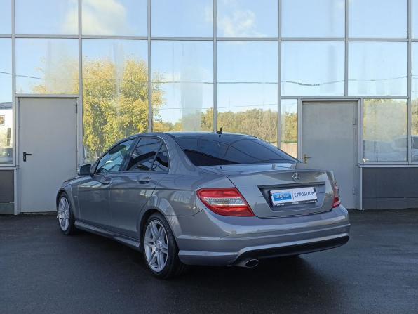 Mercedes-Benz C-Класс III (W204) с пробегом 2010 года, цена 1 029 000 рублей, 182421 км, седан, Автокод Объявления