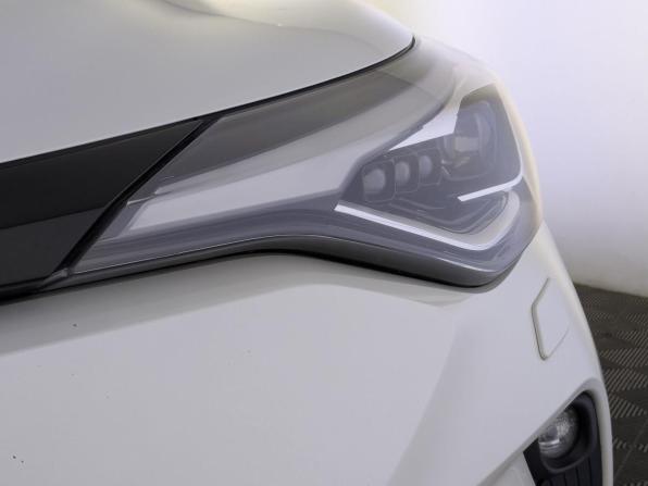 Toyota C-HR I Рестайлинг с пробегом 2021 года, цена 2 955 000 рублей, 47330 км, внедорожник, Автокод Объявления