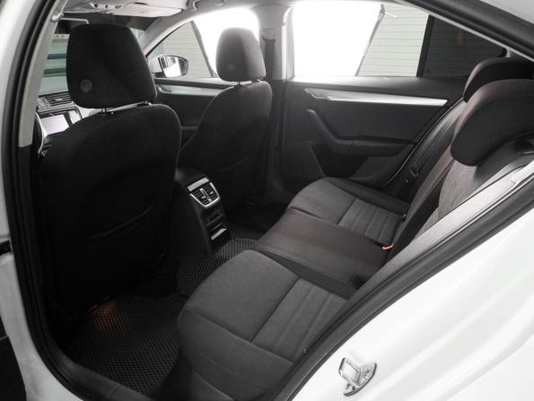 Skoda Octavia III (A7) с пробегом 2013 года, цена 1 176 000 рублей, 179894 км, лифтбек, Автокод Объявления