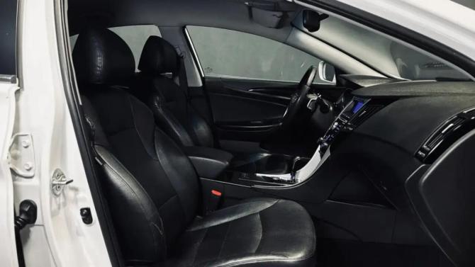 Hyundai Sonata VI (YF) с пробегом 2011 года, цена 949 000 рублей, 158000 км, седан, Автокод Объявления
