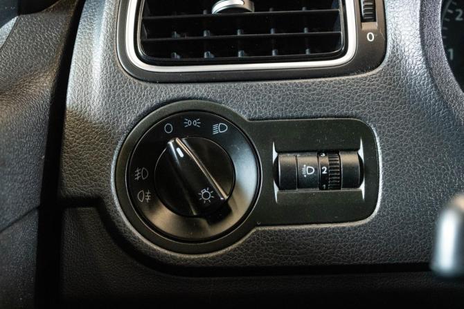 Volkswagen Polo V с пробегом 2012 года, цена 700 000 рублей, 139694 км, седан, Автокод Объявления