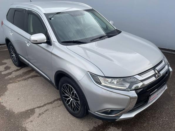 Mitsubishi Outlander III Рестайлинг 2 с пробегом 2015 года, цена 1 720 000 рублей, 185720 км, внедорожник, Автокод Объявления