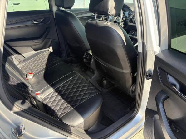 Skoda Karoq I с пробегом 2020 года, цена 2 325 000 рублей, 114000 км, внедорожник, Автокод Объявления