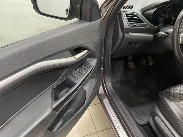 Lada (ВАЗ) Vesta I с пробегом 2021 года, цена 1 099 000 рублей, 110020 км, седан, Автокод Объявления