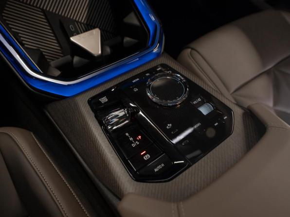 BMW X3 IV (G45/G48) с пробегом 2025 года, цена 6 750 000 рублей, 4811 км, внедорожник, Автокод Объявления