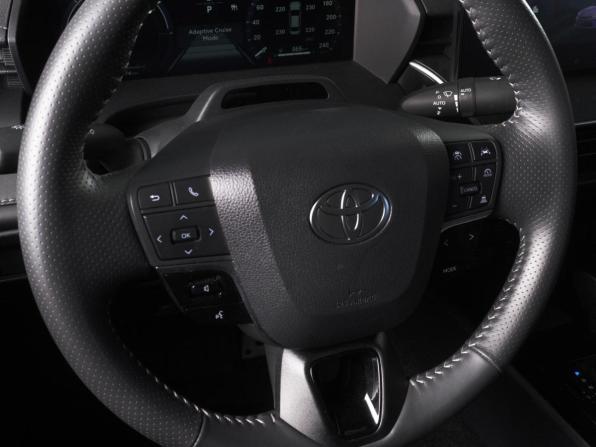 Toyota Camry IX (XV80) China Market с пробегом 2025 года, цена 3 779 000 рублей, 17774 км, седан, Автокод Объявления