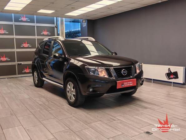 Nissan Terrano III (D10) с пробегом 2017 года, цена 1 378 000 рублей, 110000 км, внедорожник, Автокод Объявления