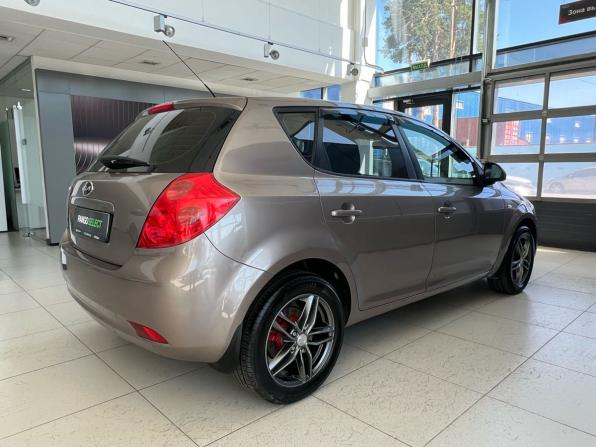 Kia Ceed I с пробегом 2007 года, цена 579 000 рублей, 286622 км, хэтчбек, Автокод Объявления