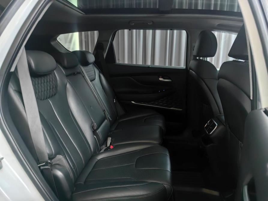 Hyundai Santa Fe IV Москва  - изображение 10