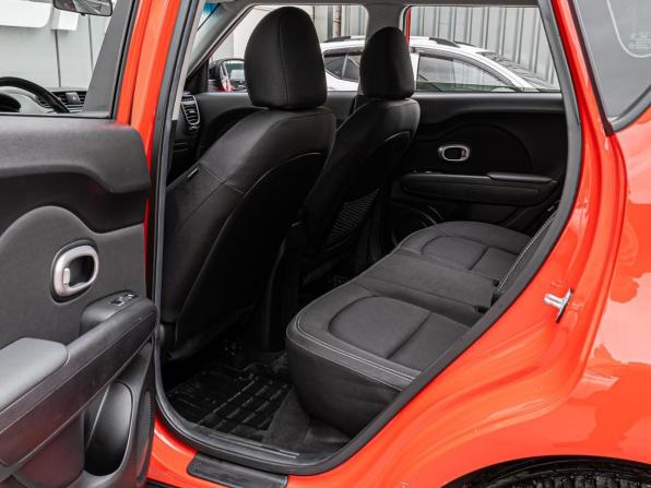 Kia Soul II Рестайлинг с пробегом 2018 года, цена 1 790 000 рублей, 33272 км, хэтчбек, Автокод Объявления