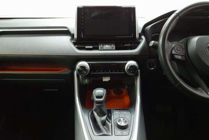 Toyota RAV4 V (XA50) с пробегом 2020 года, цена 2 890 000 рублей, 83370 км, внедорожник, Автокод Объявления