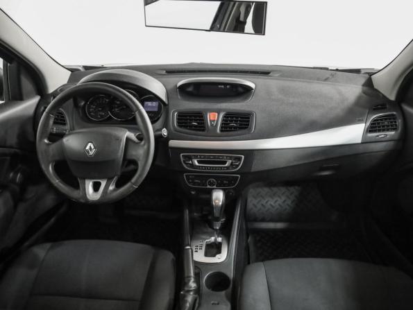 Renault Fluence I с пробегом 2010 года, цена 649 000 рублей, 213362 км, седан, Автокод Объявления