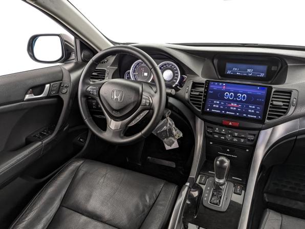 Honda Accord VIII Рестайлинг с пробегом 2011 года, цена 1 350 000 рублей, 182355 км, седан, Автокод Объявления