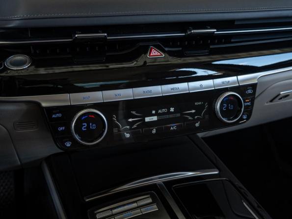 Genesis G80 II с пробегом 2022 года, цена 3 360 000 рублей, 182728 км, седан, Автокод Объявления