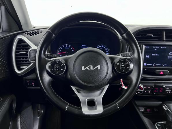 Kia Soul III с пробегом 2022 года, цена 1 995 000 рублей, 54359 км, хэтчбек, Автокод Объявления