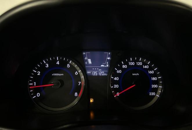 Hyundai Solaris I с пробегом 2014 года, цена 800 000 рублей, 135120 км, седан, Автокод Объявления