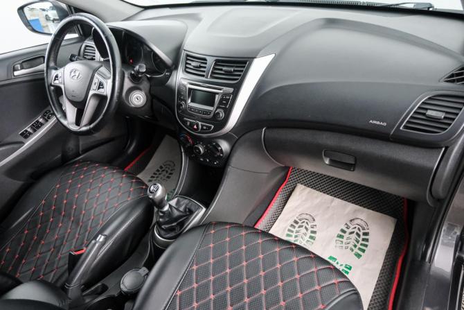 Hyundai Solaris I Рестайлинг с пробегом 2014 года, цена 789 000 рублей, 251000 км, седан, Автокод Объявления