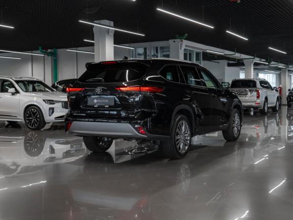 Toyota Highlander IV (XU70) с пробегом 2026 года, цена 5 140 000 рублей, 15 км, внедорожник, Автокод Объявления