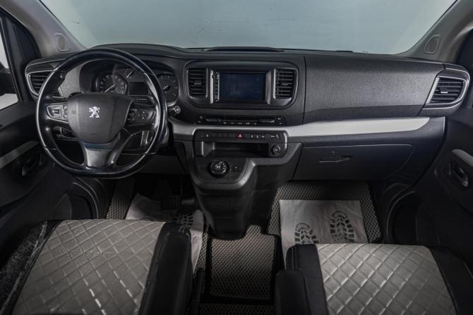 Peugeot Traveller I с пробегом 2018 года, цена 3 059 000 рублей, 147000 км, минивэн, Автокод Объявления