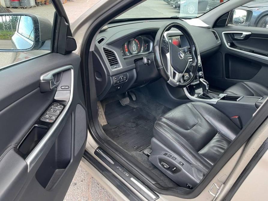 Volvo XC60 I Рестайлинг Санкт-Петербург  - изображение 5