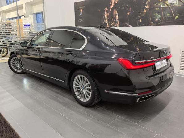 BMW 7 серии VI (G11/G12) с пробегом 2019 года, цена 6 292 800 рублей, 129563 км, седан, Автокод Объявления