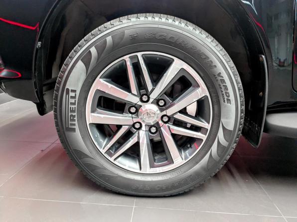 Toyota Hilux VIII с пробегом 2017 года, цена 2 900 000 рублей, 247439 км, offers.body_type.unknown, Автокод Объявления