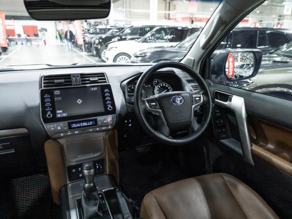 Toyota Land Cruiser Prado 150 Series Рестайлинг 3 с пробегом 2021 года, цена 6 400 000 рублей, 16000 км, внедорожник, Автокод Объявления