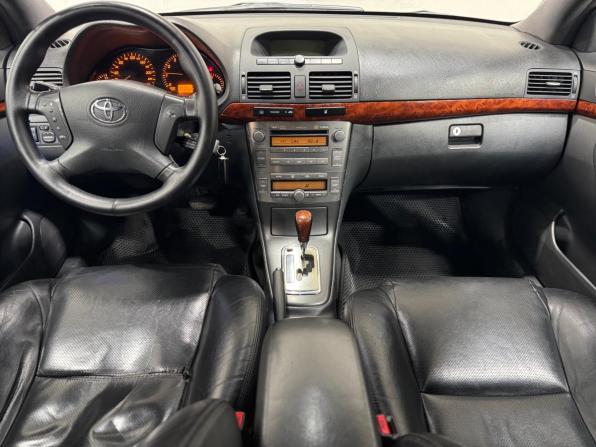 Toyota Avensis II с пробегом 2006 года, цена 699 000 рублей, 370000 км, седан, Автокод Объявления