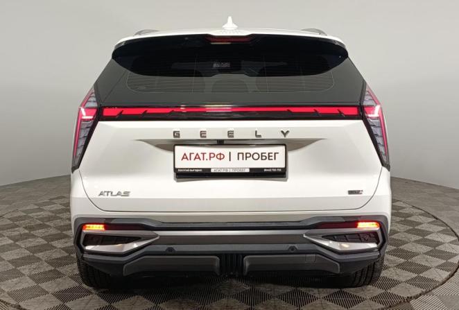 Geely Atlas II с пробегом 2024 года, цена 2 990 000 рублей, 6384 км, внедорожник, Автокод Объявления