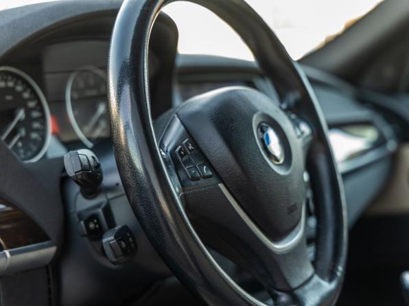 BMW X5 II (E70) Рестайлинг с пробегом 2013 года, цена 1 898 000 рублей, 176112 км, внедорожник, Автокод Объявления