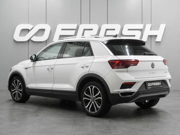 Volkswagen T-Roc I (China Market) с пробегом 2020 года, цена 2 785 000 рублей, 46677 км, внедорожник, Автокод Объявления