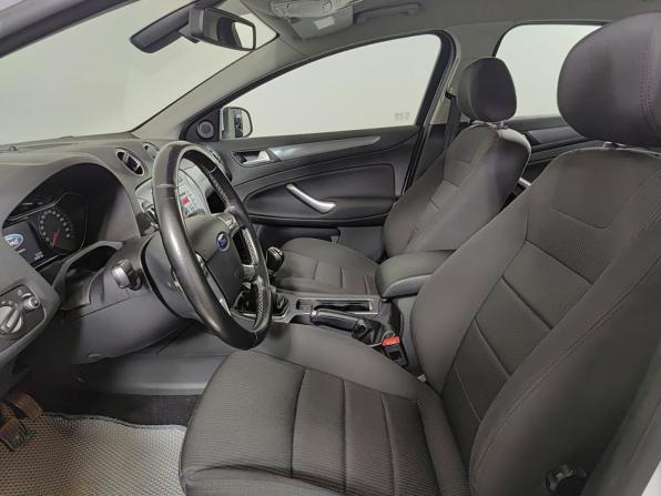 Ford Mondeo IV Рестайлинг с пробегом 2012 года, цена 1 250 000 рублей, 104584 км, седан, Автокод Объявления