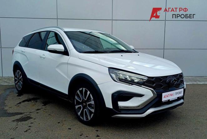 Lada (ВАЗ) Vesta I Рестайлинг (NG) с пробегом 2024 года, цена 1 360 000 рублей, 49474 км, универсал, Автокод Объявления