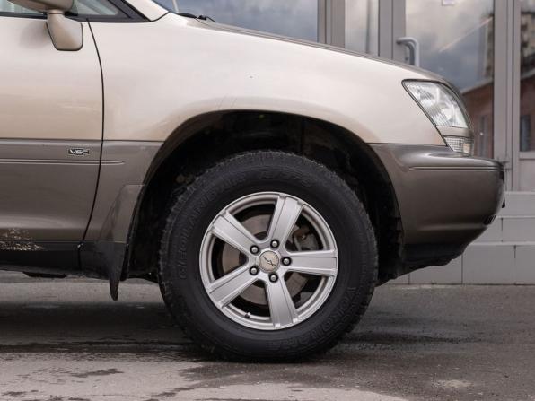 Lexus RX I с пробегом 2001 года, цена 730 000 рублей, 224597 км, внедорожник, Автокод Объявления